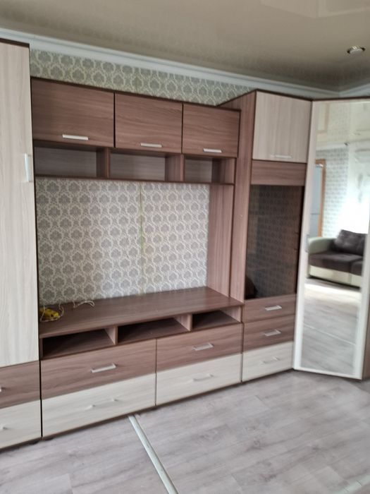 Стенка небольшая