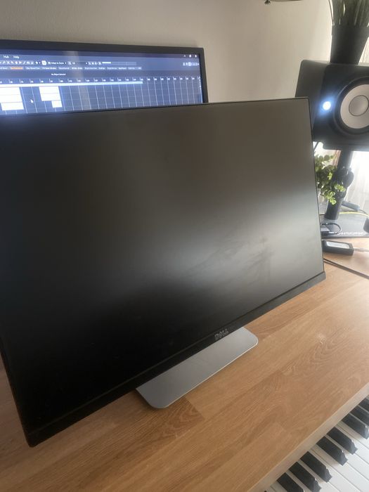 Monitor Dell 27inch
