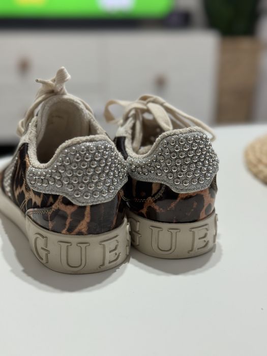 Дамски обувки