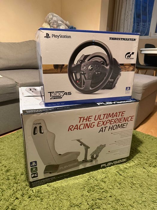 Thrustmaster T300RS GT + Playseat Evolution