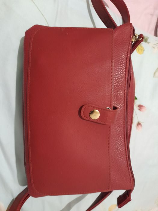 Пролаю сумки разные