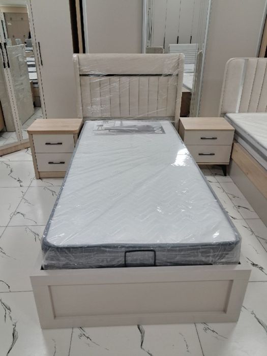 Односпальная кровать