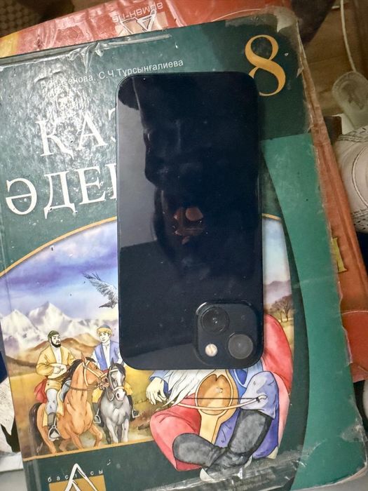 Iphone 13 в хорошем состоянии