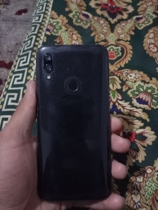 Xiomi Redmi 7sotiladi