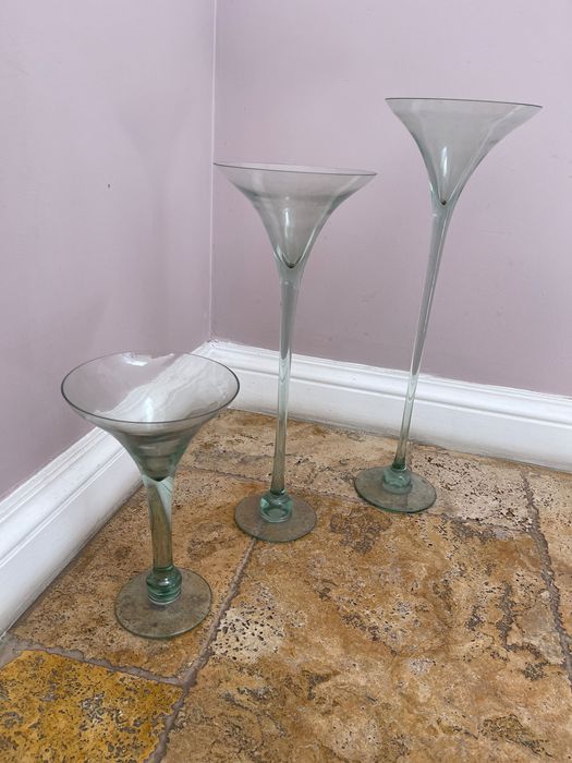 Cupe martini din sticlă, elegante și versatile