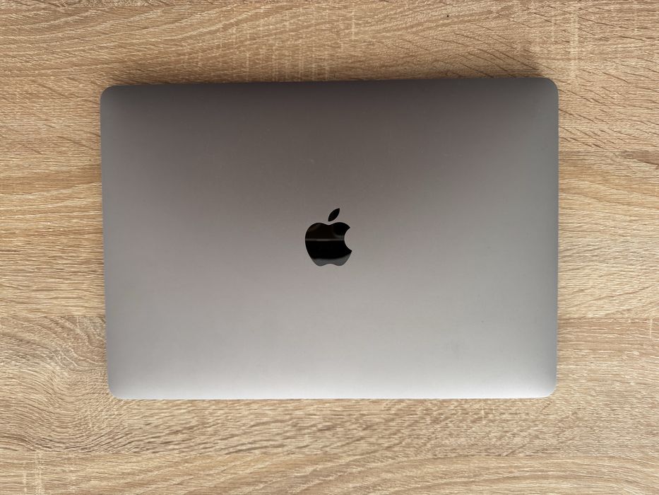 M1 Pro 16GB 1 TB Touchbar