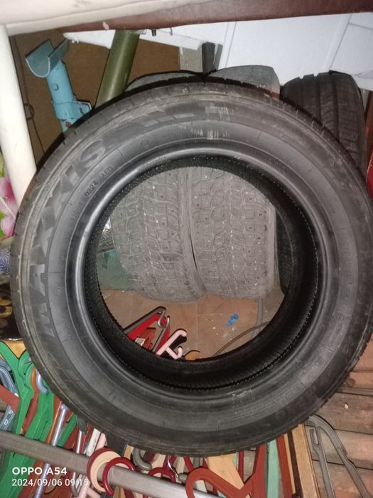 Продам летнюю резину.