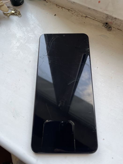 Продаю realme Note 60