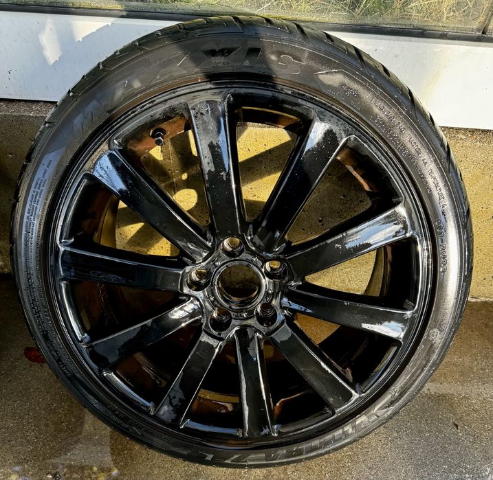 Джанти с гуми за фолксваген 225 40 18