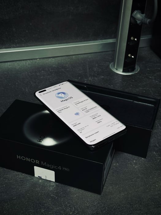 Като нов* Honor Magic 4 PRO