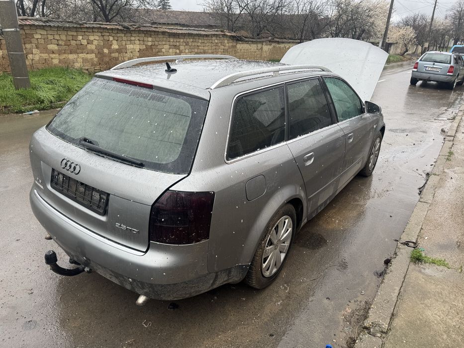 Ауди а4 2.5 ТДИ 163 коня на части