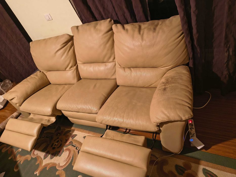 canapea 3 locuri recliner pe locurile laterale