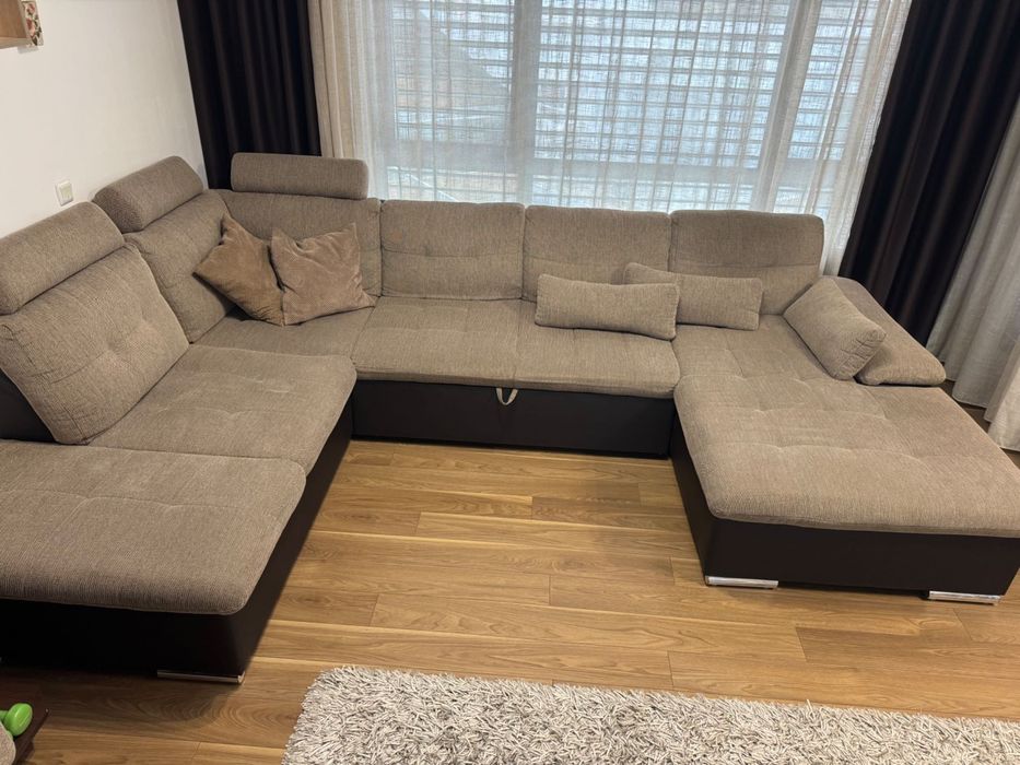 Страхотен диван. Като нов