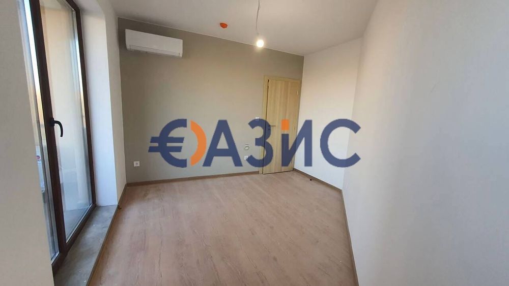 Продава се Двустаен апартамент в Ахелой - 72 кв.м за 843 €/кв.м - Снимка #8
