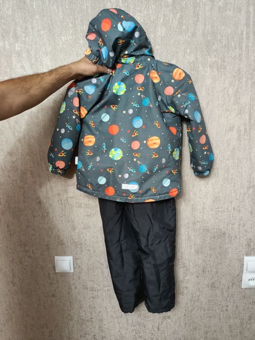 Демисезонный костюм