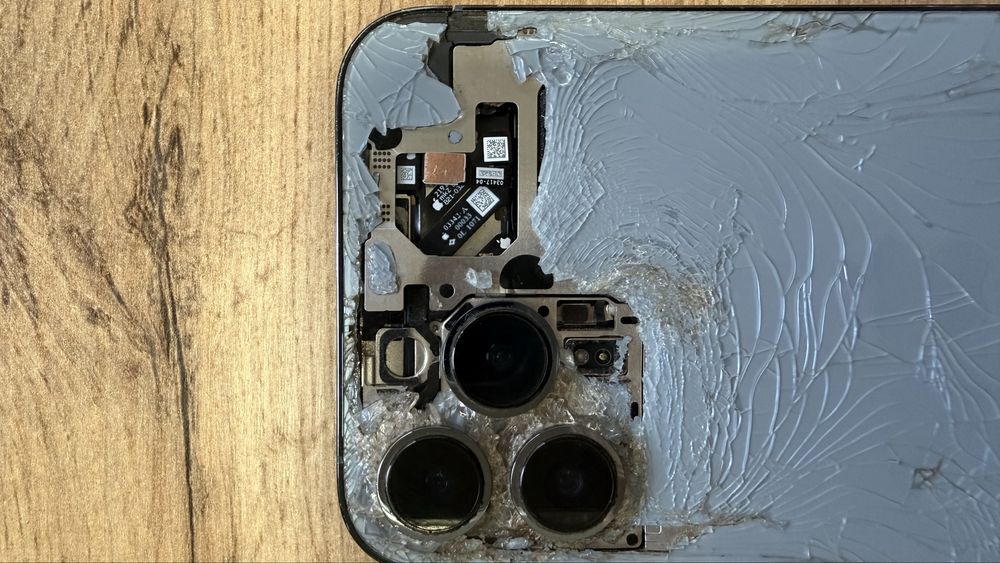 iPhone 13 Pro Max 512GB Sierra Blue – FUNCTIONAL – AVARIAT (sticla + camera)
