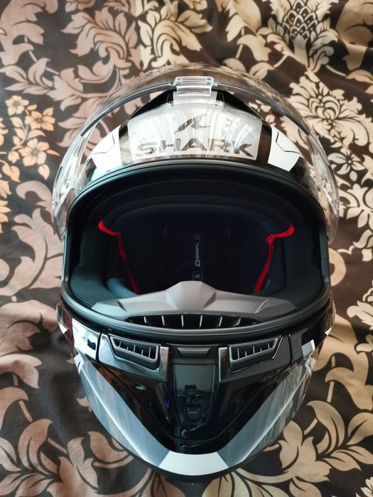 Каска за мотор Shark D-Skwal 3