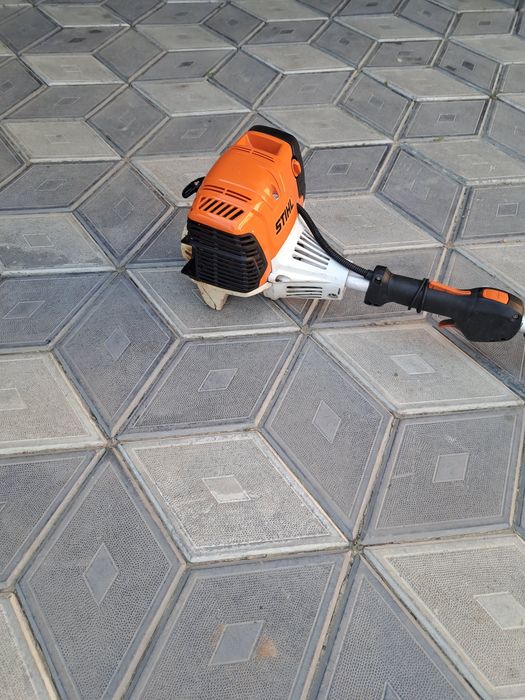 Foarfeca Gard Viu Stihl  KM 131 R 4 M 2022
