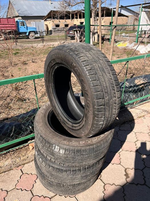 Продам летние шины