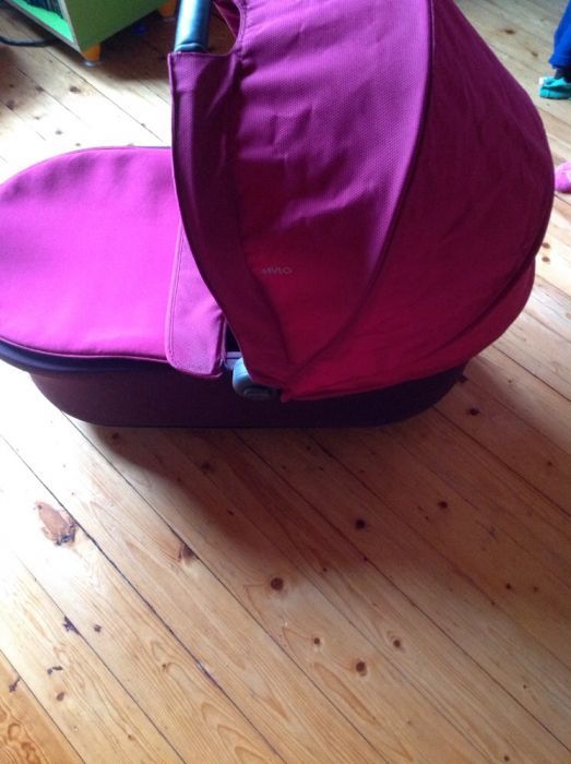 Бебешка количка Mylo-mamas & papas !Зимен , летен кош и аксеаоар