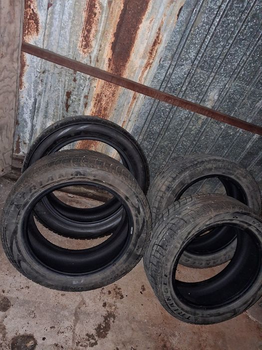 Резина зимняя липучка