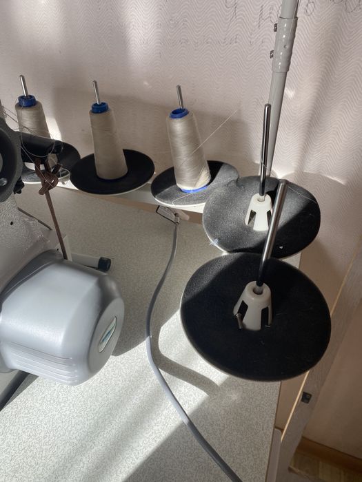 Продается швейная машинка новая