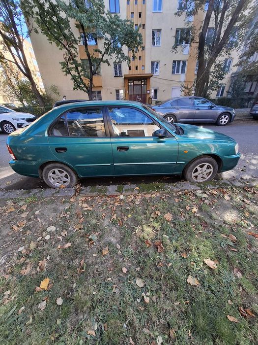 HYUNDAI Accent 2001 — imagine 10