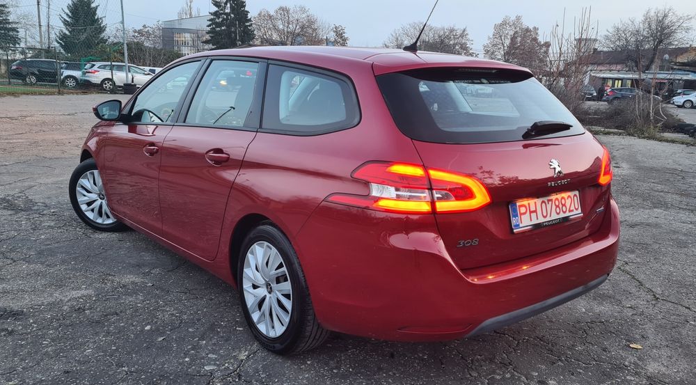 Peugeot 308 * 1.6 Blue HDI * 2015 * Euro 6 * Led * Navi * Klimă