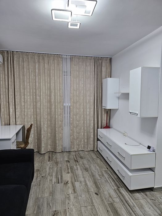 Inchiriez garsoniera Aparatorii Patriei