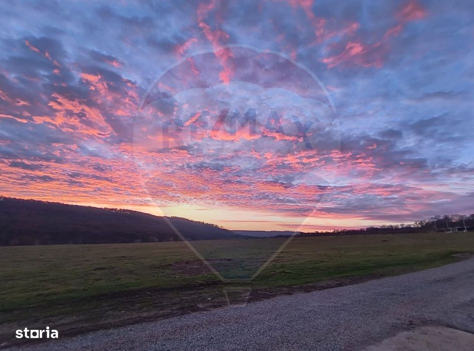 Casă / Vilă cu 5 camere de vânzare