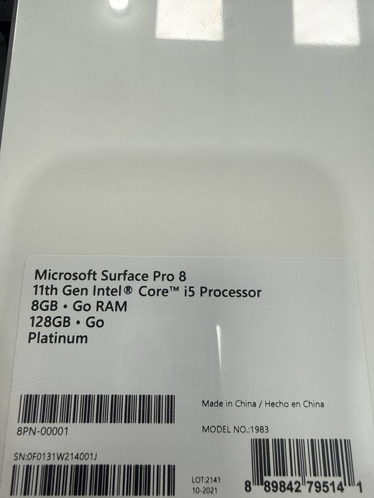 Ультрабук Microsoft Surface Pro 8