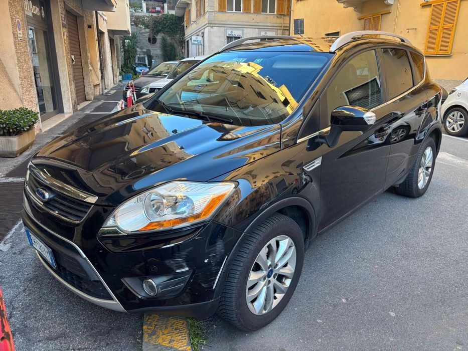 Vând Ford Kuga 4x4 2011