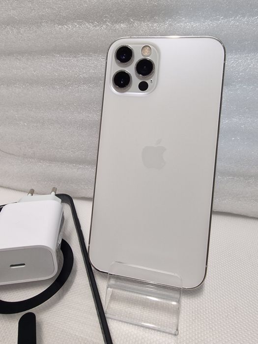 12 Pro Silver  condiții f bune iphone