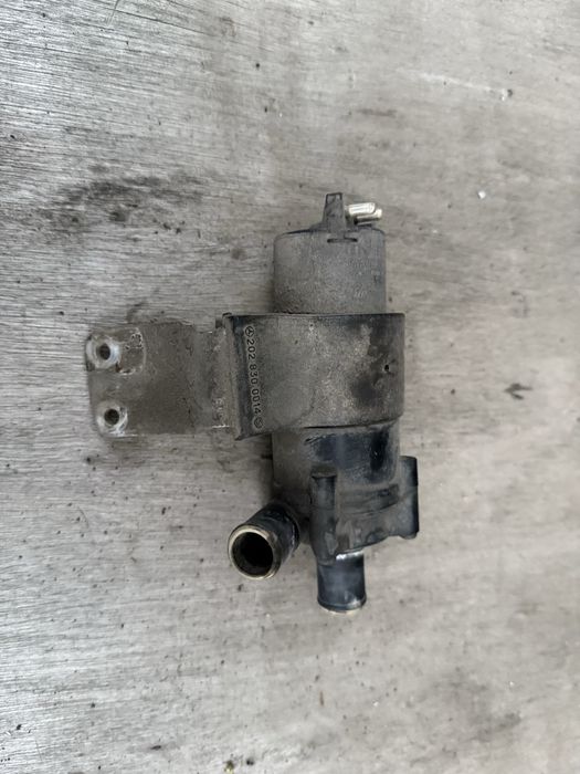 Продам по запчастям w202 рест м111 механика