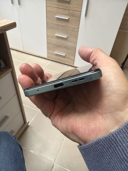 Xiaomi Redmi Note 12 4+2/128 - отличен