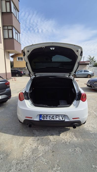 Alfa Romeo Giulietta 2011