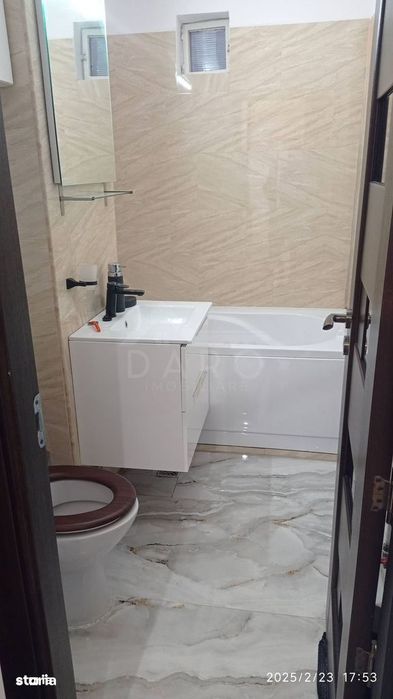 Inchiriez apartament cu 3 camere , zona Gara Mare (str Gh Doja)