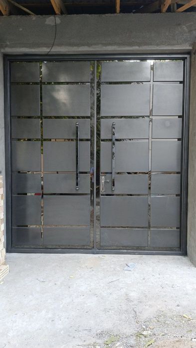 Darvoza...kaziro'k...barely