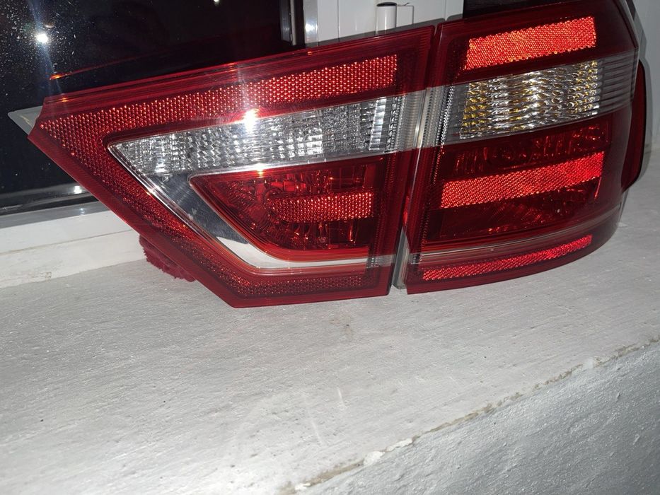 Лада веста задний стоп
Комплект
РОДНОЙ ЗАВОДСКОЙ 
Б/У 1 - год эксплуат