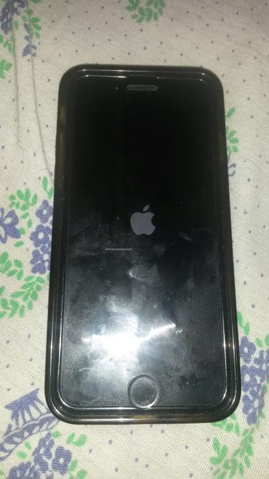 Продам Айфон 7  32гб