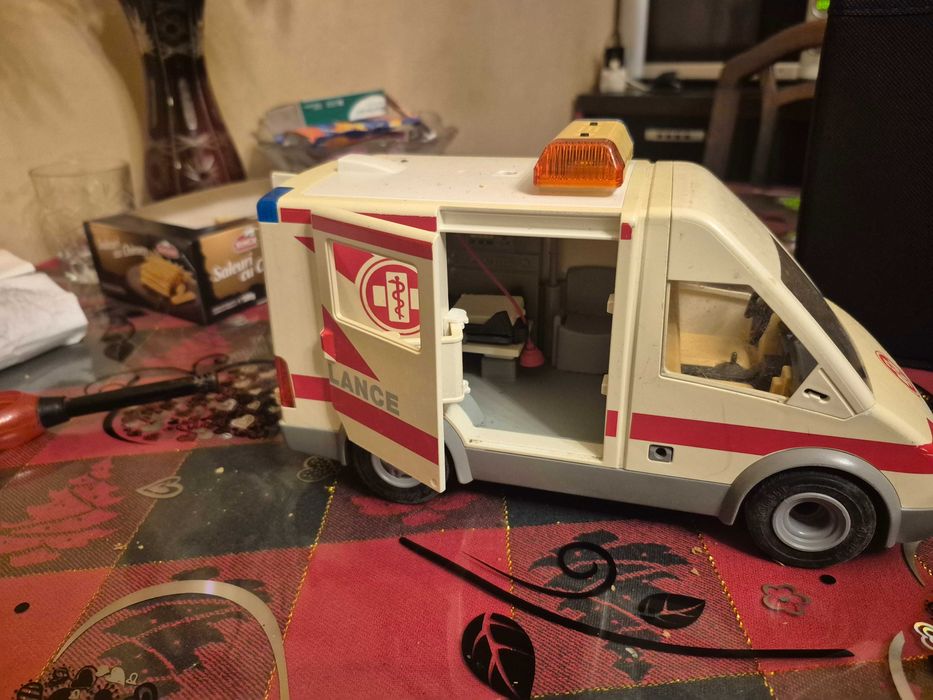 Playmobil de vănzare