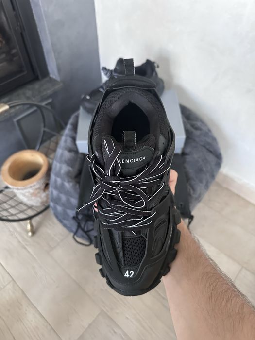 Balenciaga Track Black
