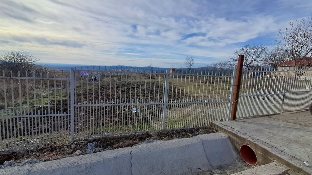 Teren Tohani -Jugureni