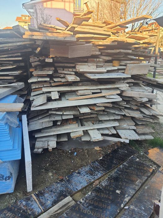 Продавам използван кофраж