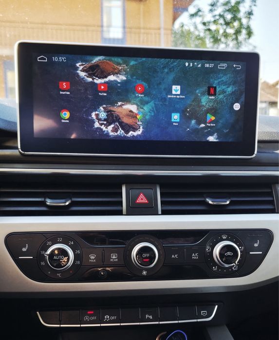 Display audi  in conditii bune