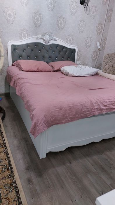 Кровать двухместный