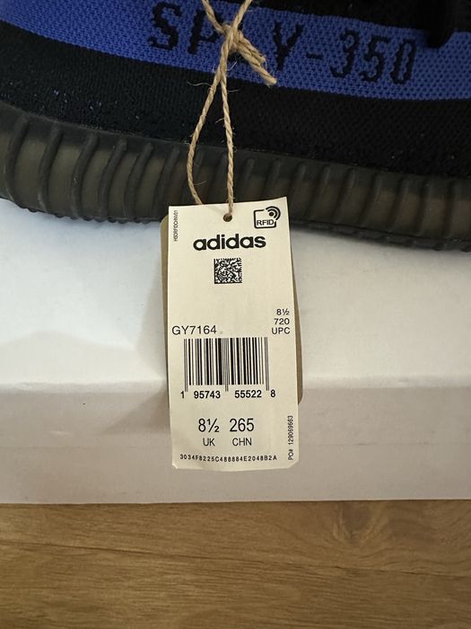 Adidas Yeezy 350 v2 dazzling blue