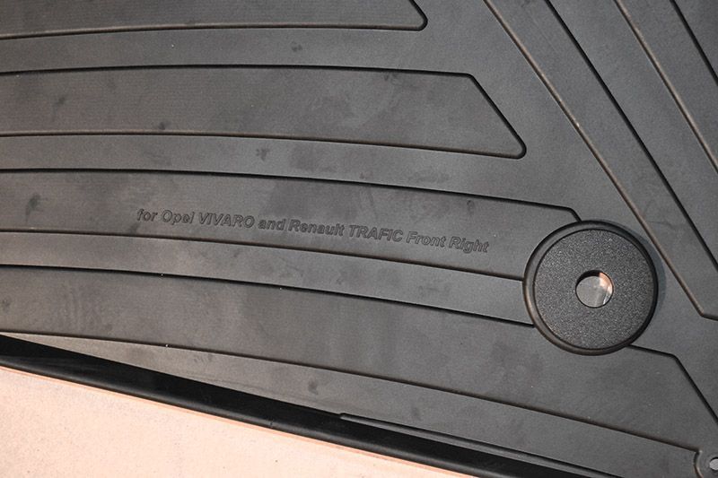 Set covorase auto din cauciuc Opel Vivaro Renault Trafic 2001-2009/ 2010-10.2014 (cargo), Gledring, 3 buc.