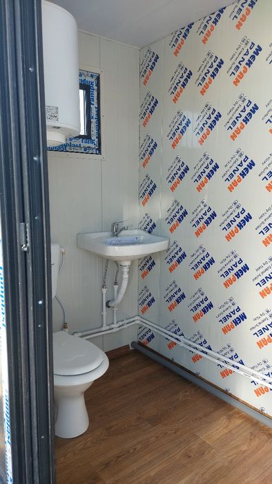 Vand container tip vitrina