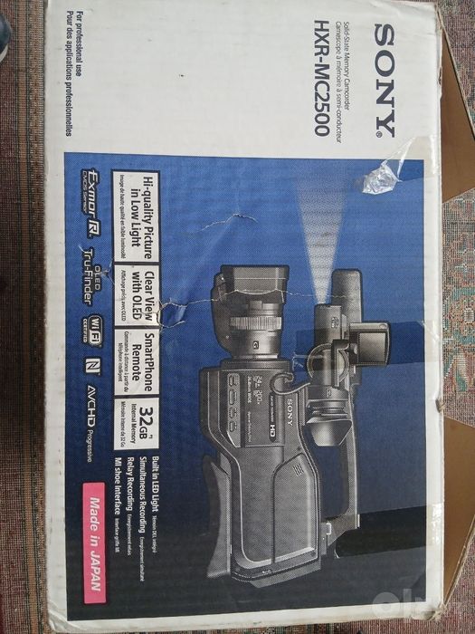 Видео камера SONY 2500